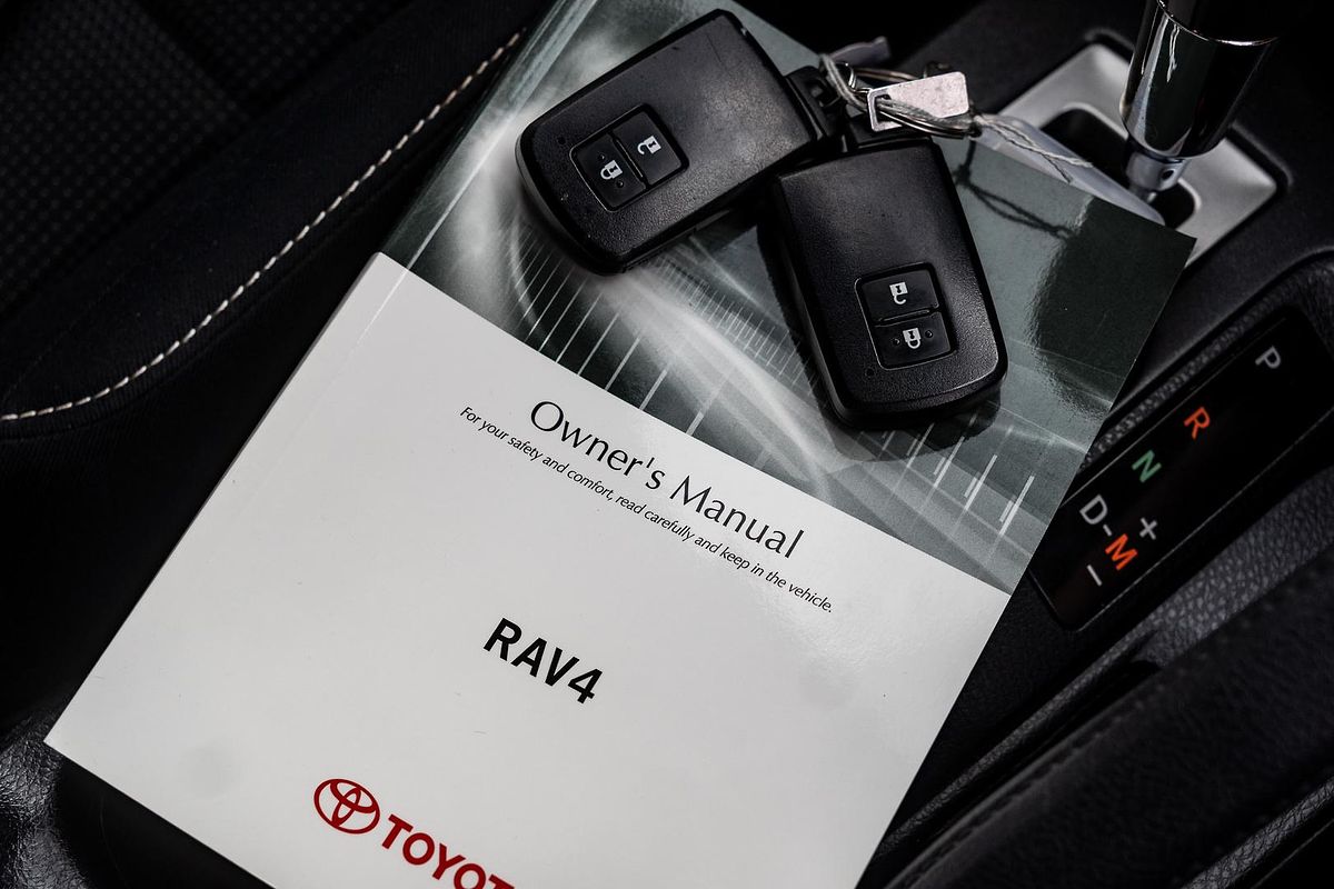 2017 Toyota RAV4 GXL ZSA42R
