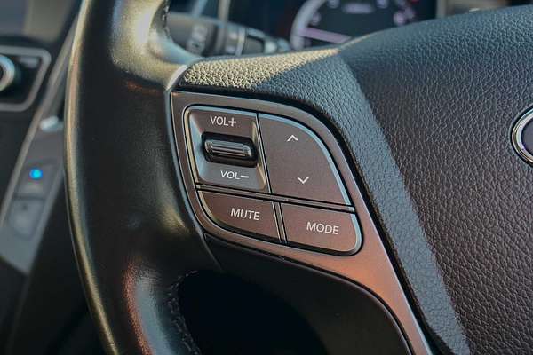 2017 Hyundai Santa Fe Active X DM3 Series II