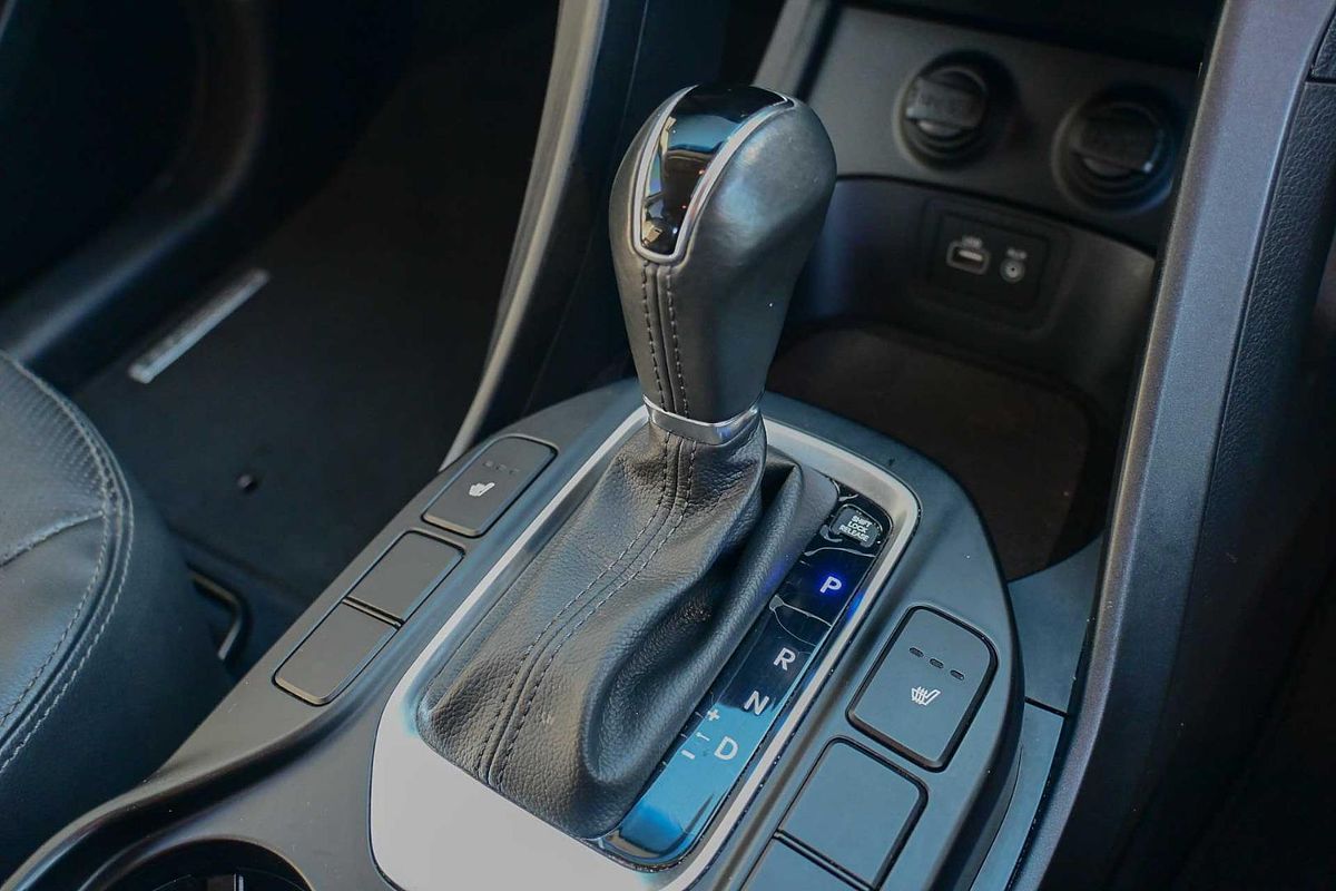 2017 Hyundai Santa Fe Active X DM3 Series II