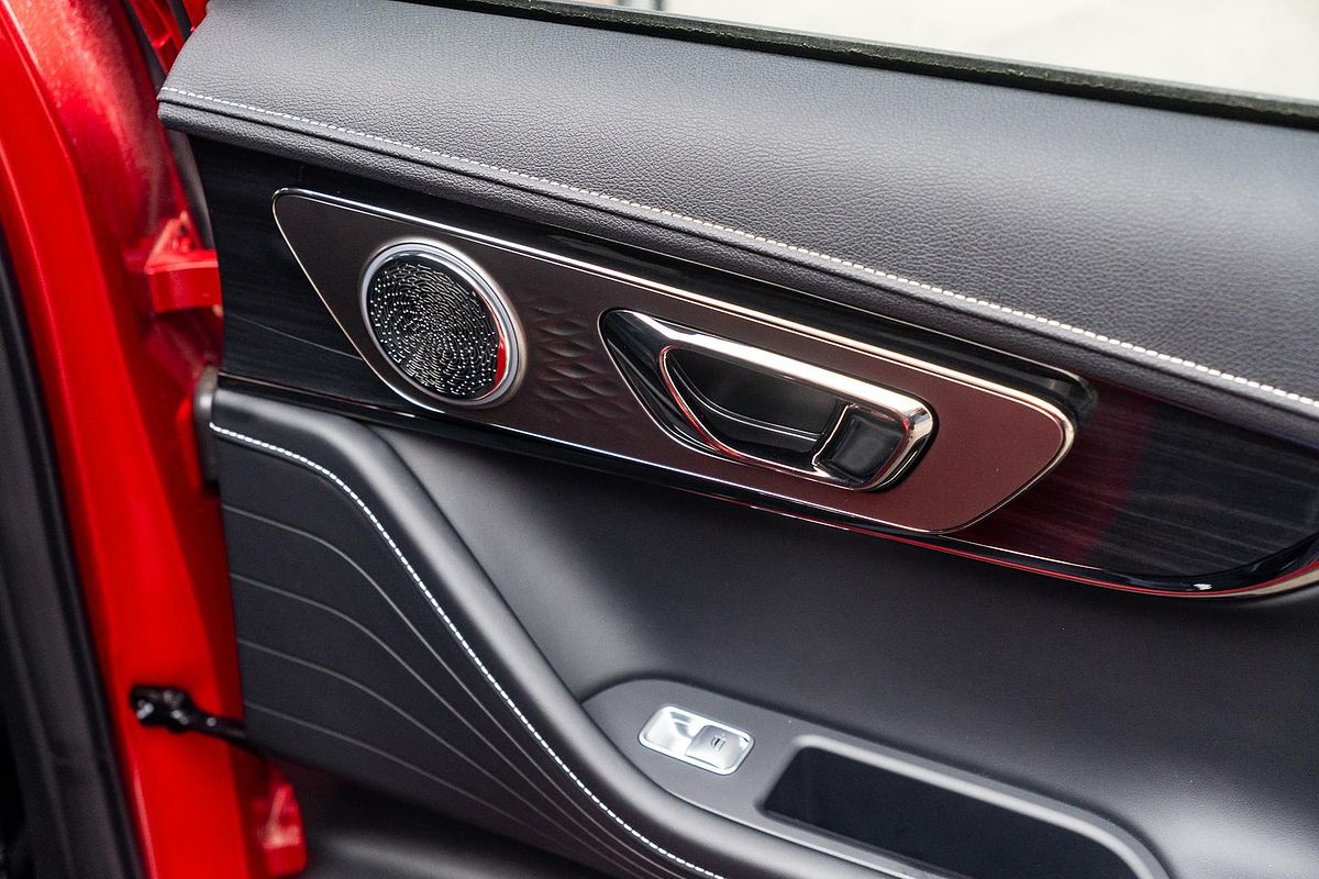 2025 Chery E5 Ultimate