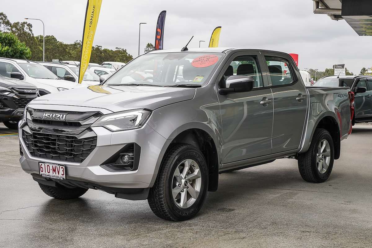 2024 Isuzu D-MAX LS-M  4X4