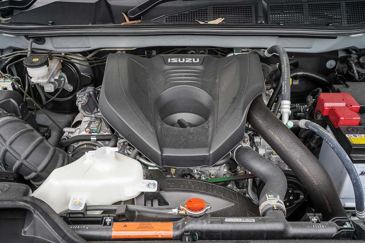 2024 Isuzu D-MAX LS-M  4X4