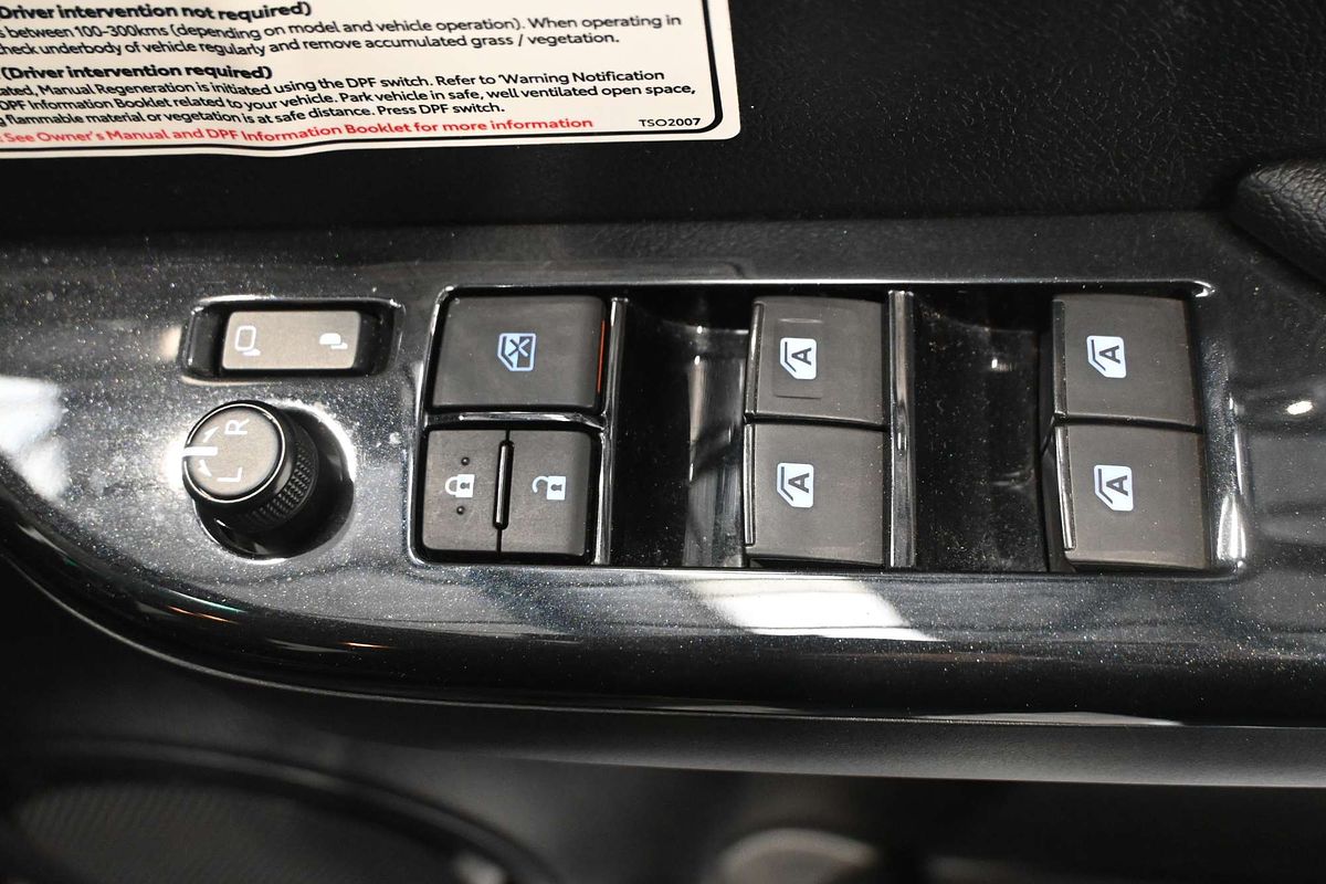2021 Toyota Hilux SR5 GUN126R 4X4
