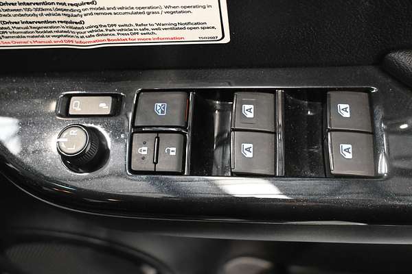 2021 Toyota Hilux SR5 GUN126R 4X4