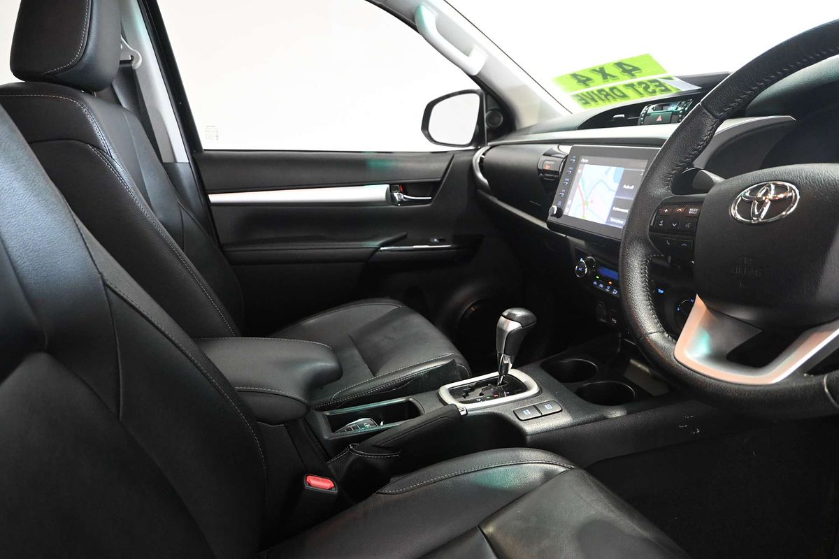 2021 Toyota Hilux SR5 GUN126R 4X4
