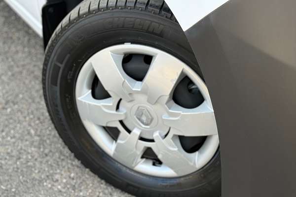 2021 Renault Master Pro 110kW X62 Phase 2 LWB Mid Roof