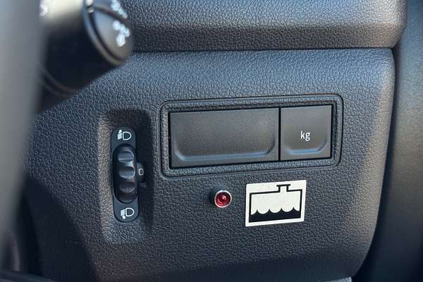 2021 Renault Master Pro 110kW X62 Phase 2 LWB Mid Roof