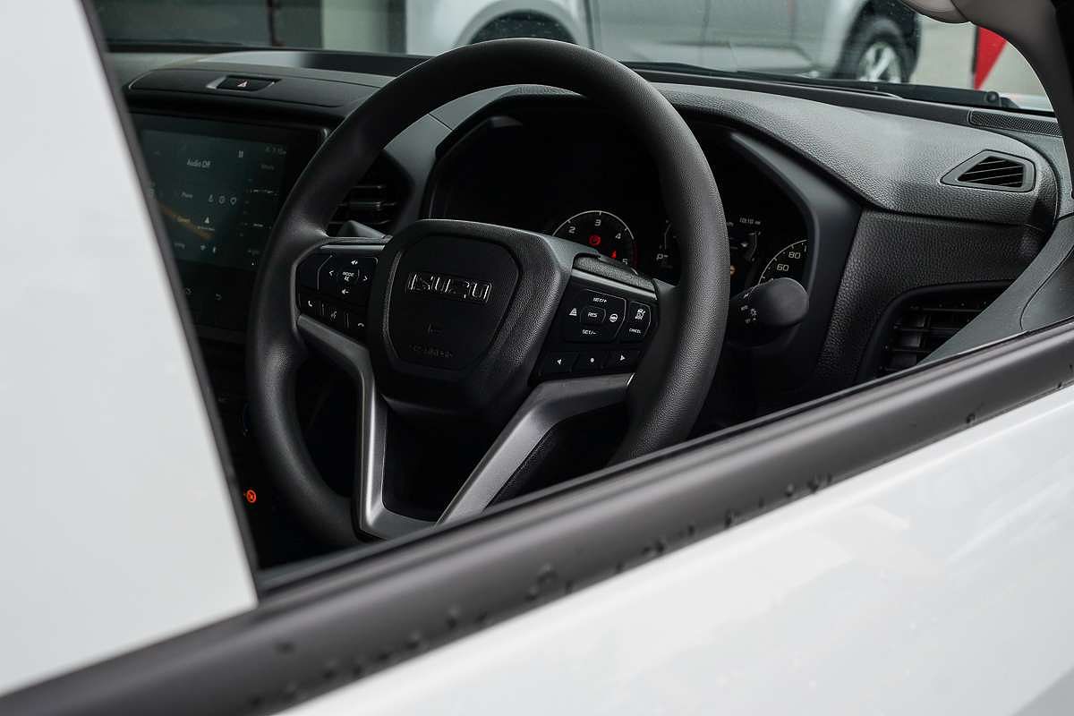 2024 Isuzu D-MAX SX 4X4