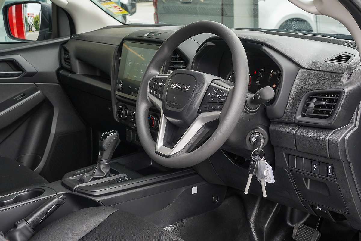 2024 Isuzu D-MAX SX 4X4