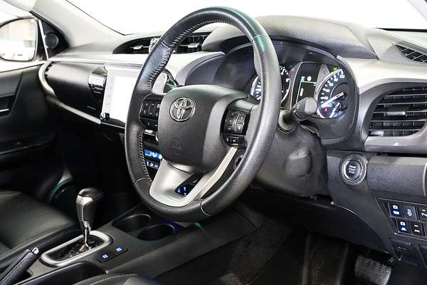 2021 Toyota Hilux SR5 GUN126R 4X4