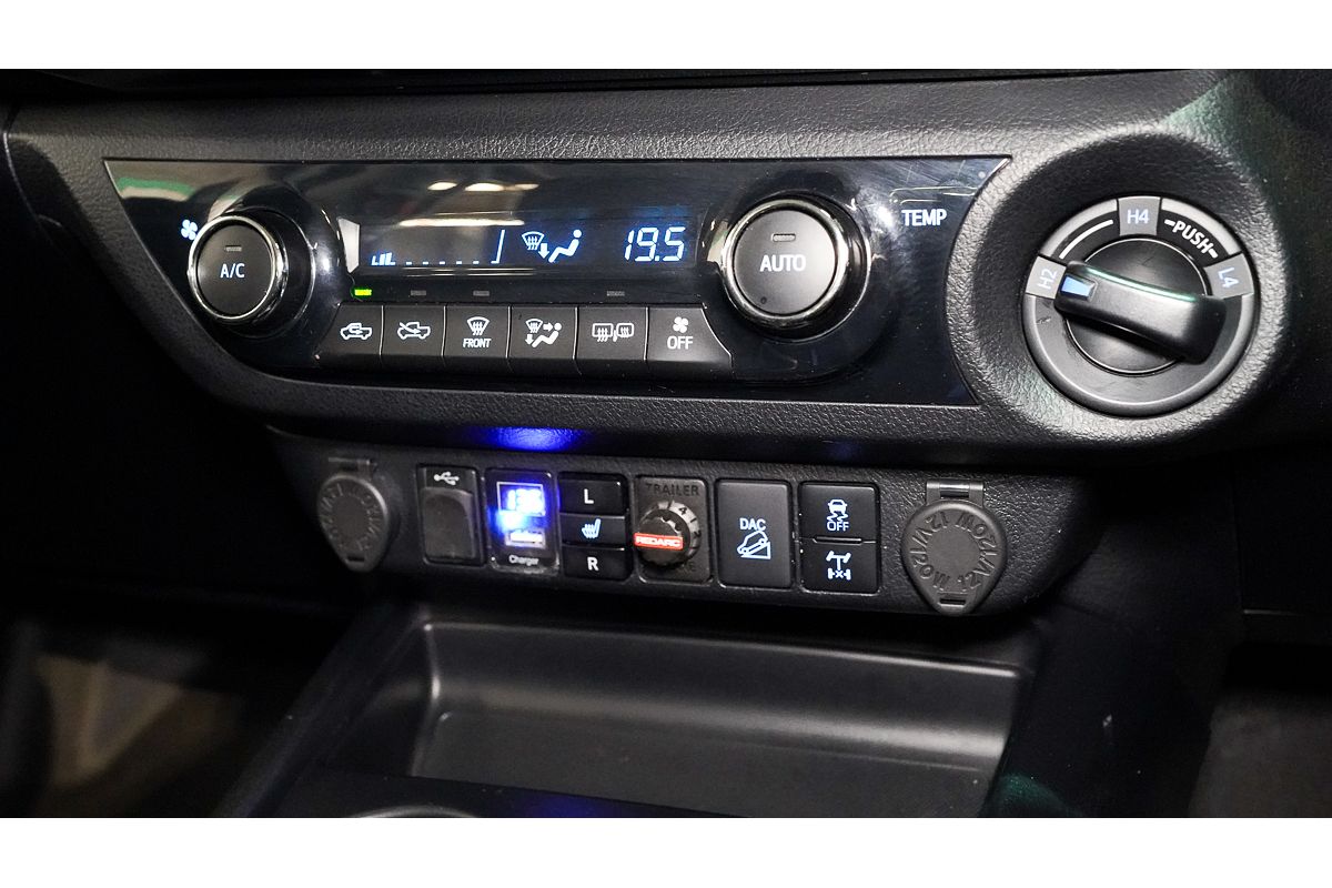 2021 Toyota Hilux SR5 GUN126R 4X4