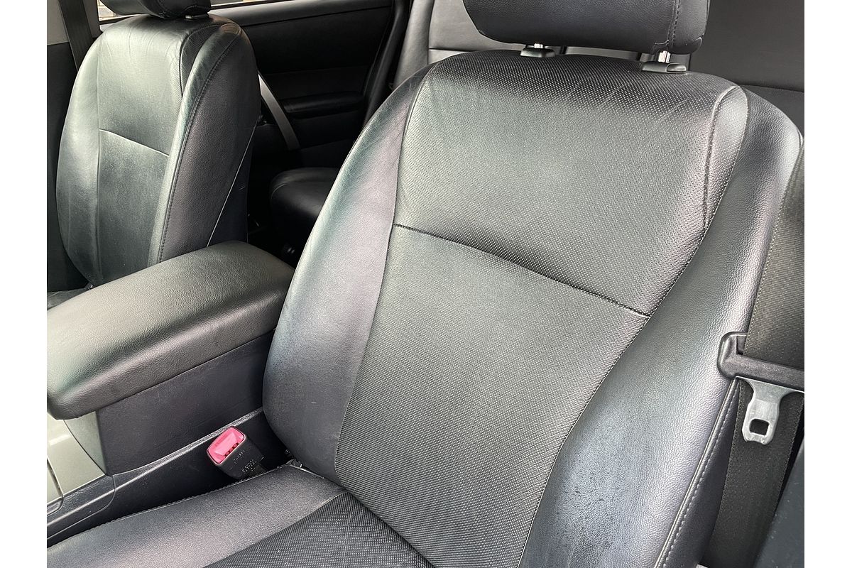 2011 Toyota Kluger KX-S GSU45R