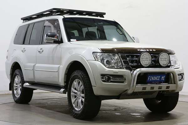 2017 Mitsubishi Pajero Exceed NX