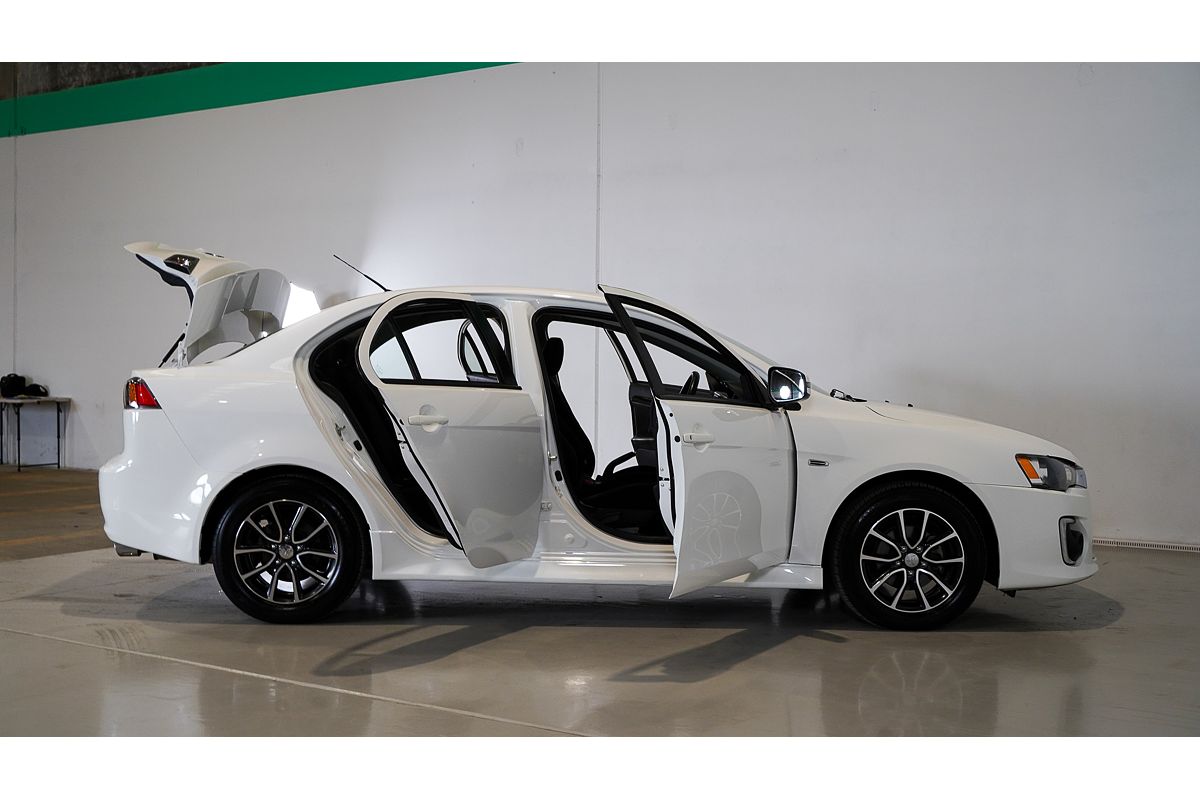 2017 Mitsubishi Lancer ES Sport CF