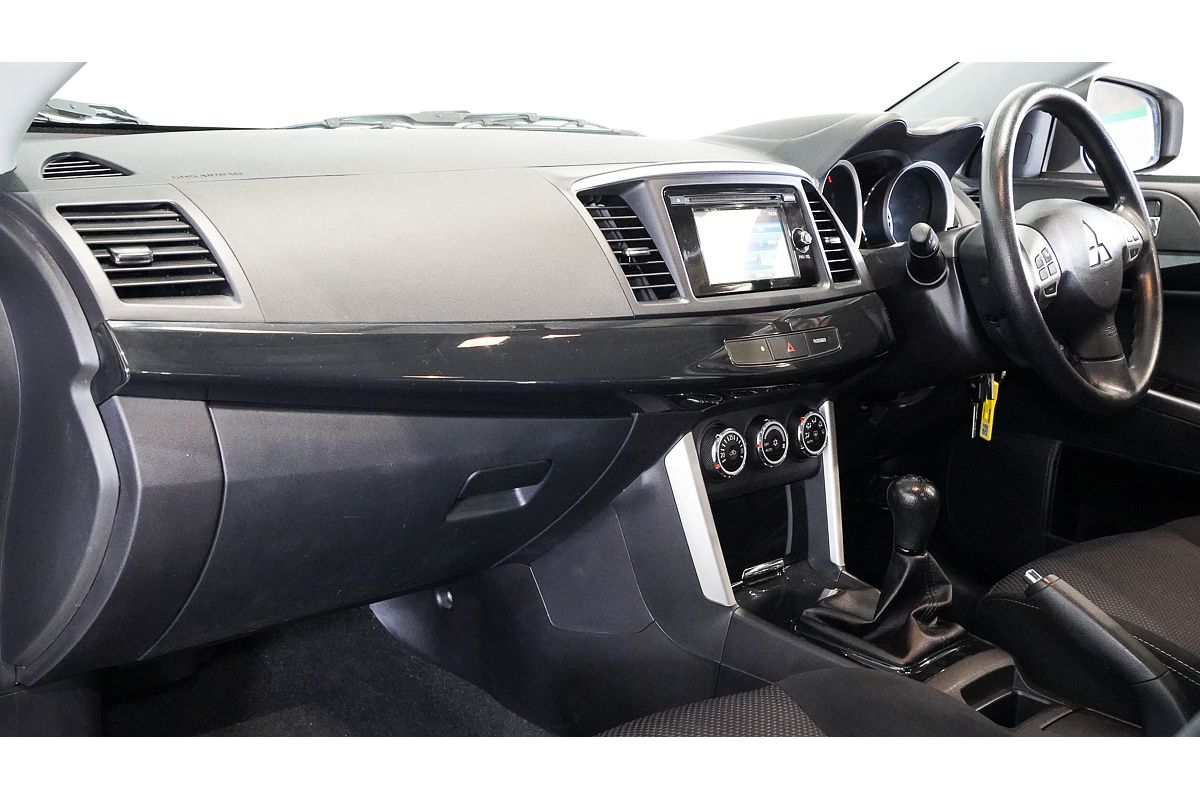 2017 Mitsubishi Lancer ES Sport CF