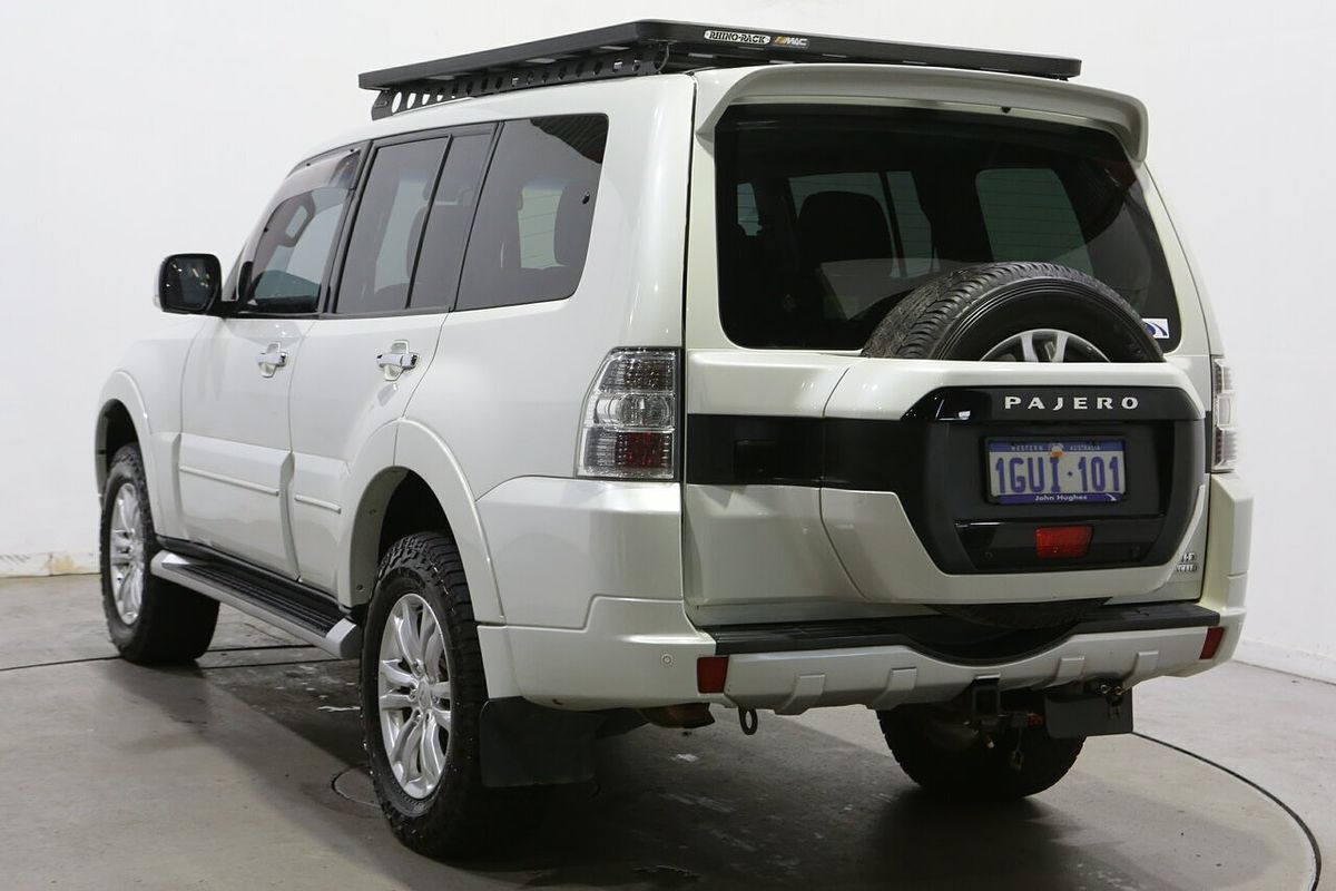 2017 Mitsubishi Pajero Exceed NX