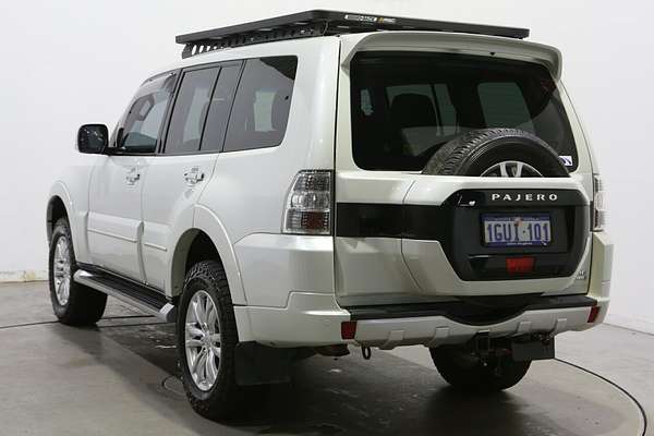 2017 Mitsubishi Pajero Exceed NX