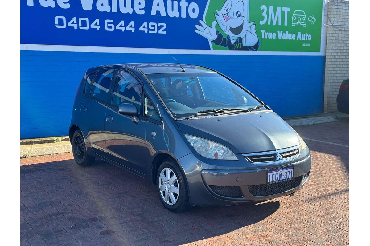 2006 Mitsubishi Colt LS RG