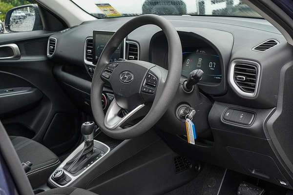 2025 Hyundai Venue QX.V5