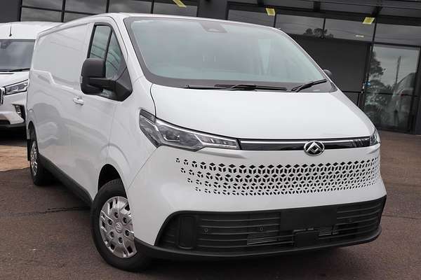 2025 LDV Deliver 7 SWB