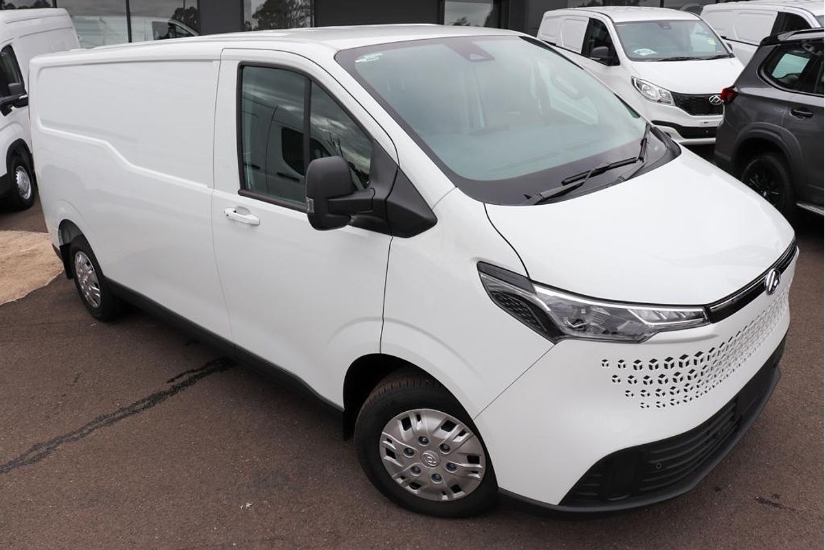 2025 LDV Deliver 7 SWB