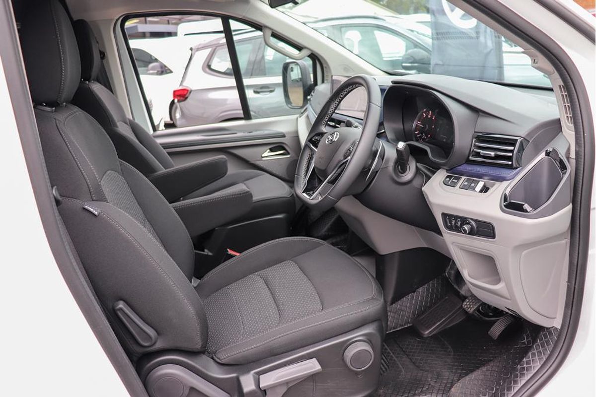 2025 LDV Deliver 7 SWB