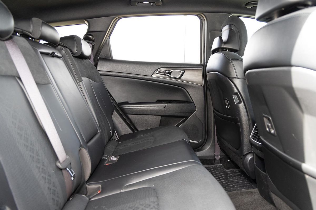 2022 Kia Sportage GT-Line NQ5