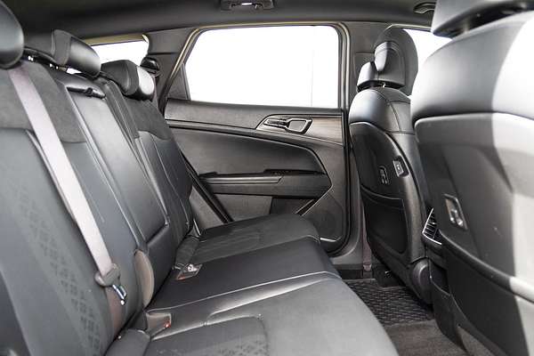 2022 Kia Sportage GT-Line NQ5