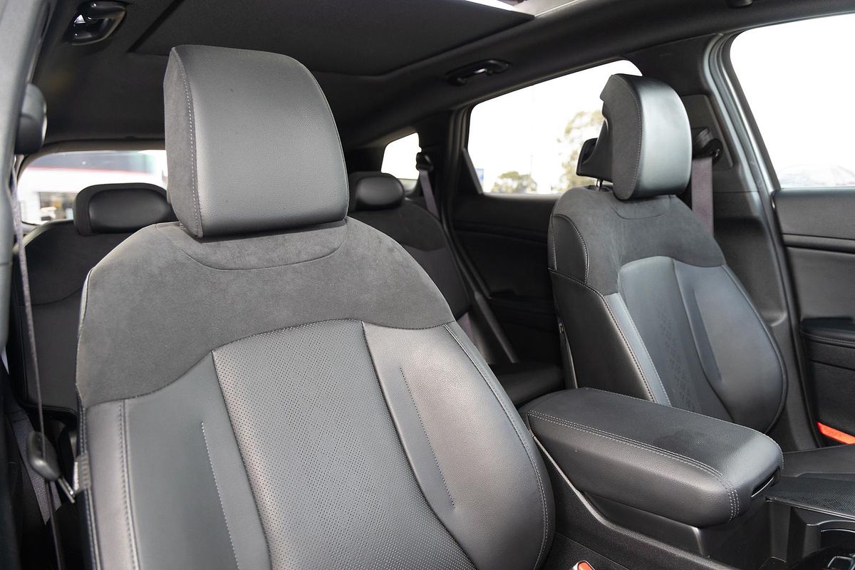 2022 Kia Sportage GT-Line NQ5
