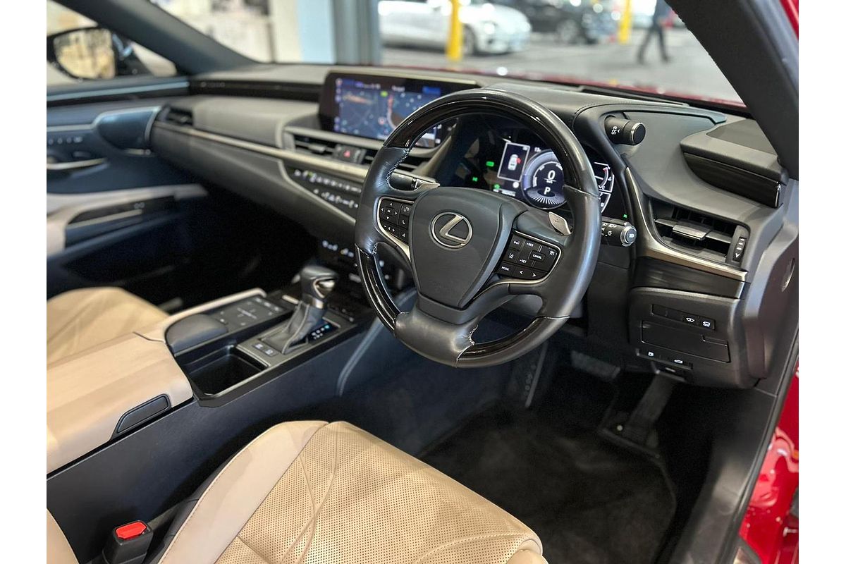 2019 Lexus ES ES300h Sports Luxury AXZH10R