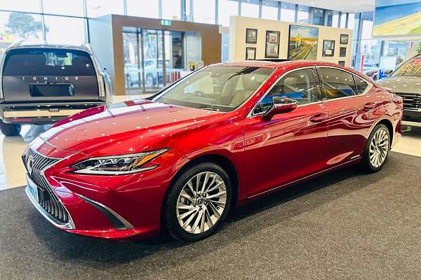 2019 Lexus ES ES300h Sports Luxury AXZH10R