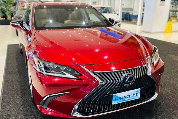 2019 Lexus ES ES300h Sports Luxury AXZH10R