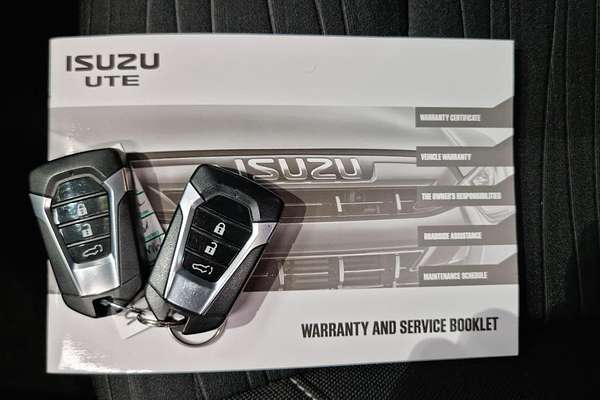 2024 Isuzu MU-X LS-U