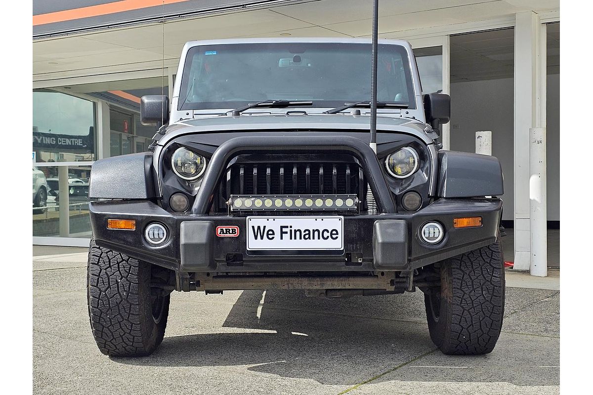 2013 Jeep Wrangler Unlimited Sport JK