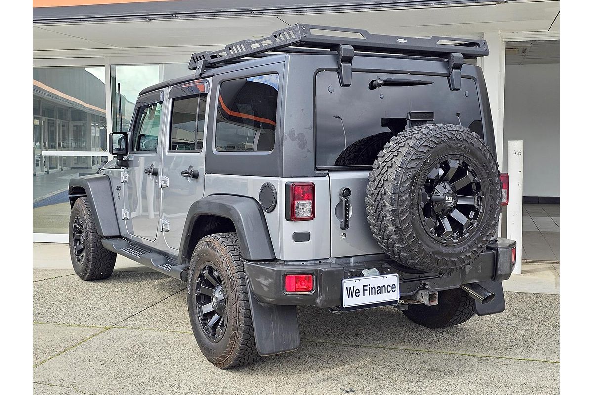 2013 Jeep Wrangler Unlimited Sport JK