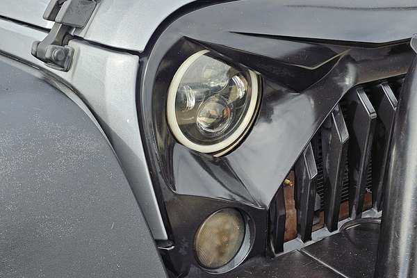 2013 Jeep Wrangler Unlimited Sport JK
