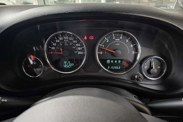 2013 Jeep Wrangler Unlimited Sport JK