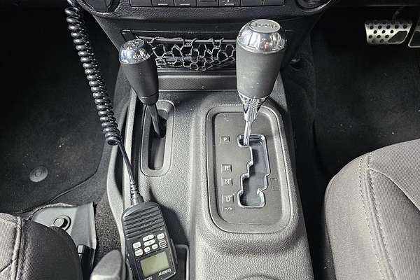 2013 Jeep Wrangler Unlimited Sport JK