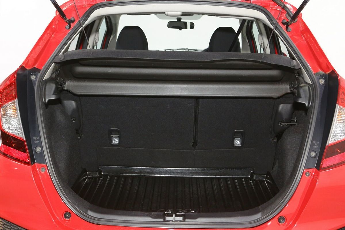 2017 Honda Jazz VTi GF