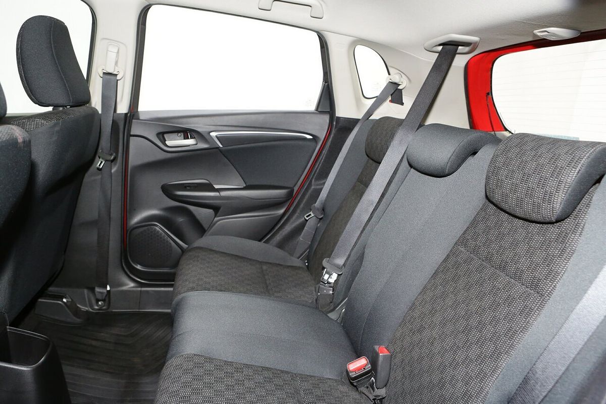 2017 Honda Jazz VTi GF