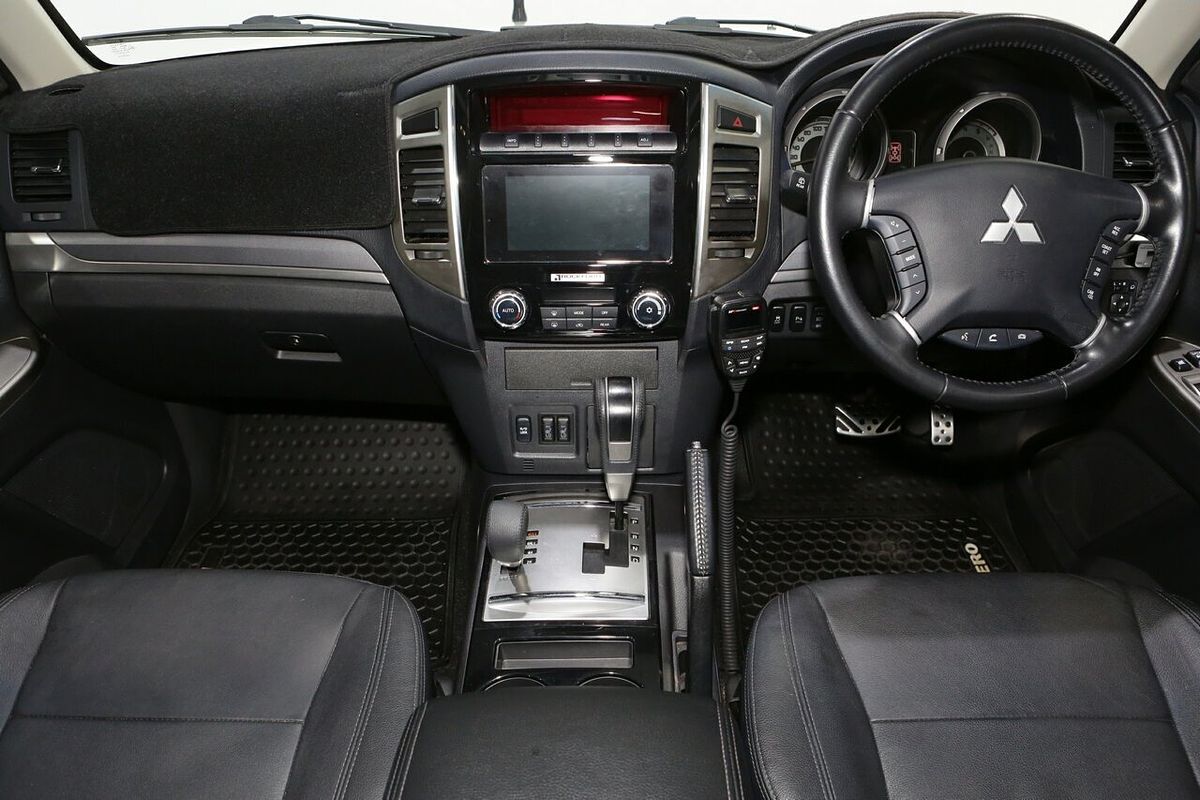 2021 Mitsubishi Pajero Exceed Final Edition NX