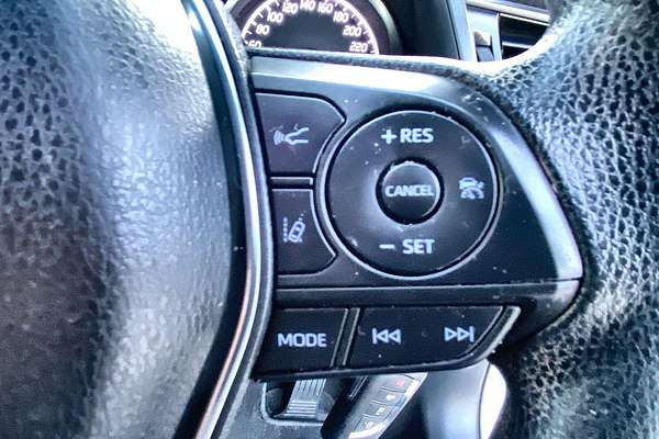 2019 Toyota Camry Ascent ASV70R