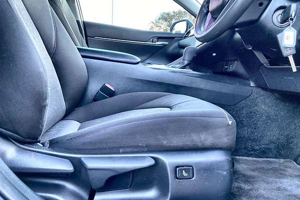 2019 Toyota Camry Ascent ASV70R