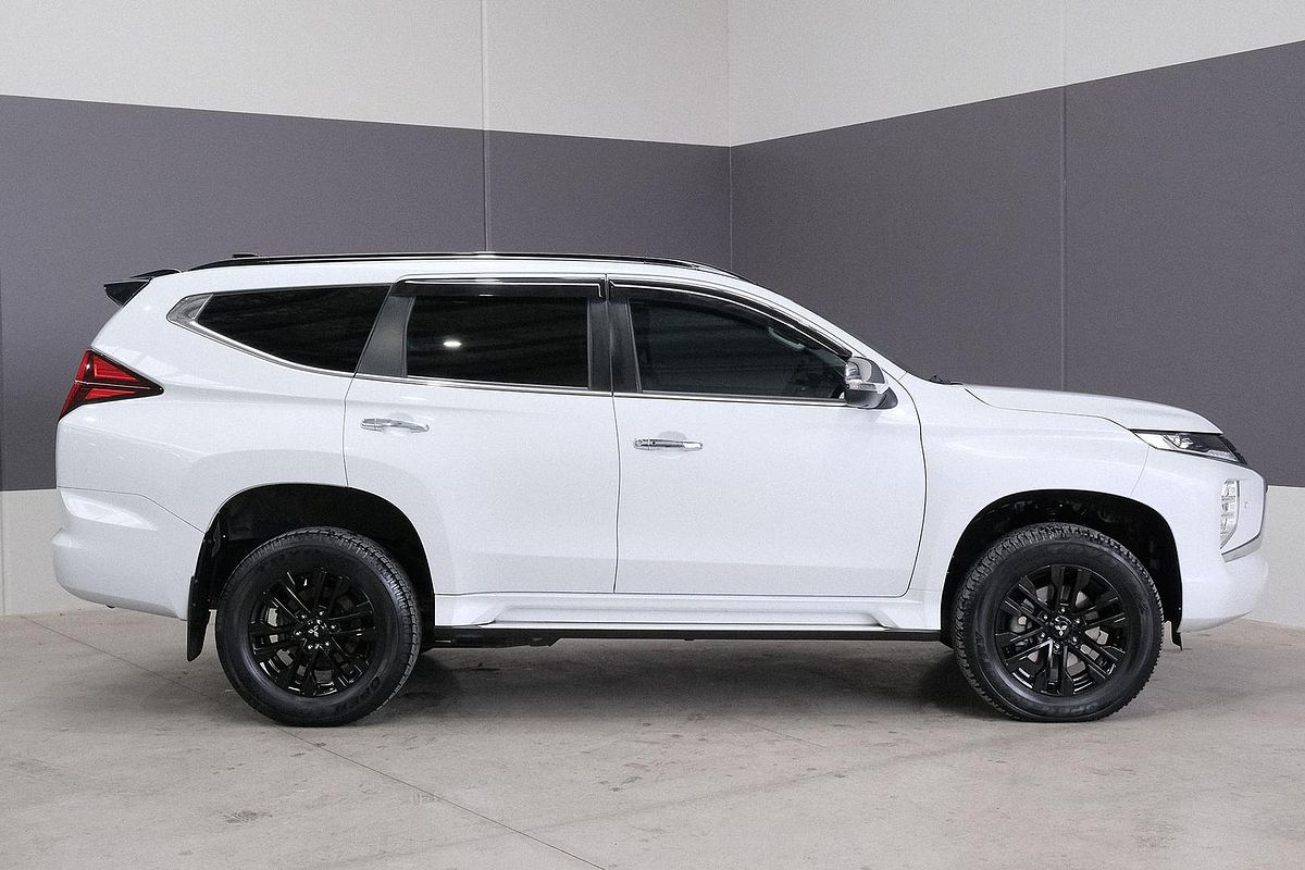 2022 Mitsubishi Pajero Sport GSR QF