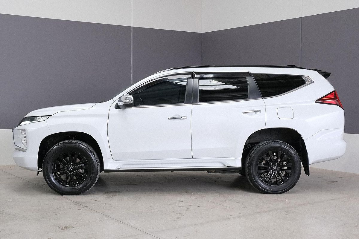 2022 Mitsubishi Pajero Sport GSR QF