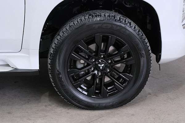2022 Mitsubishi Pajero Sport GSR QF