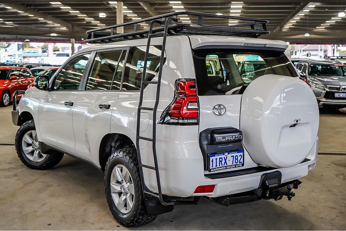 2017 Toyota Landcruiser Prado GX GDJ150R