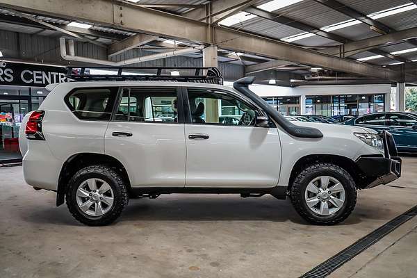2017 Toyota Landcruiser Prado GX GDJ150R