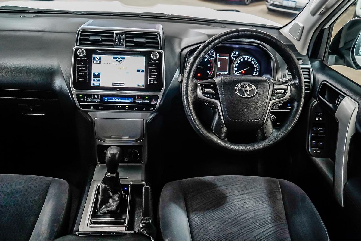 2017 Toyota Landcruiser Prado GX GDJ150R