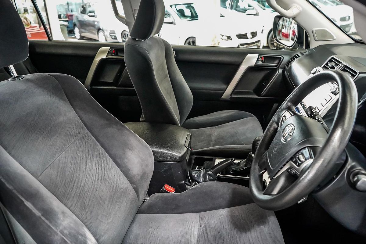 2017 Toyota Landcruiser Prado GX GDJ150R